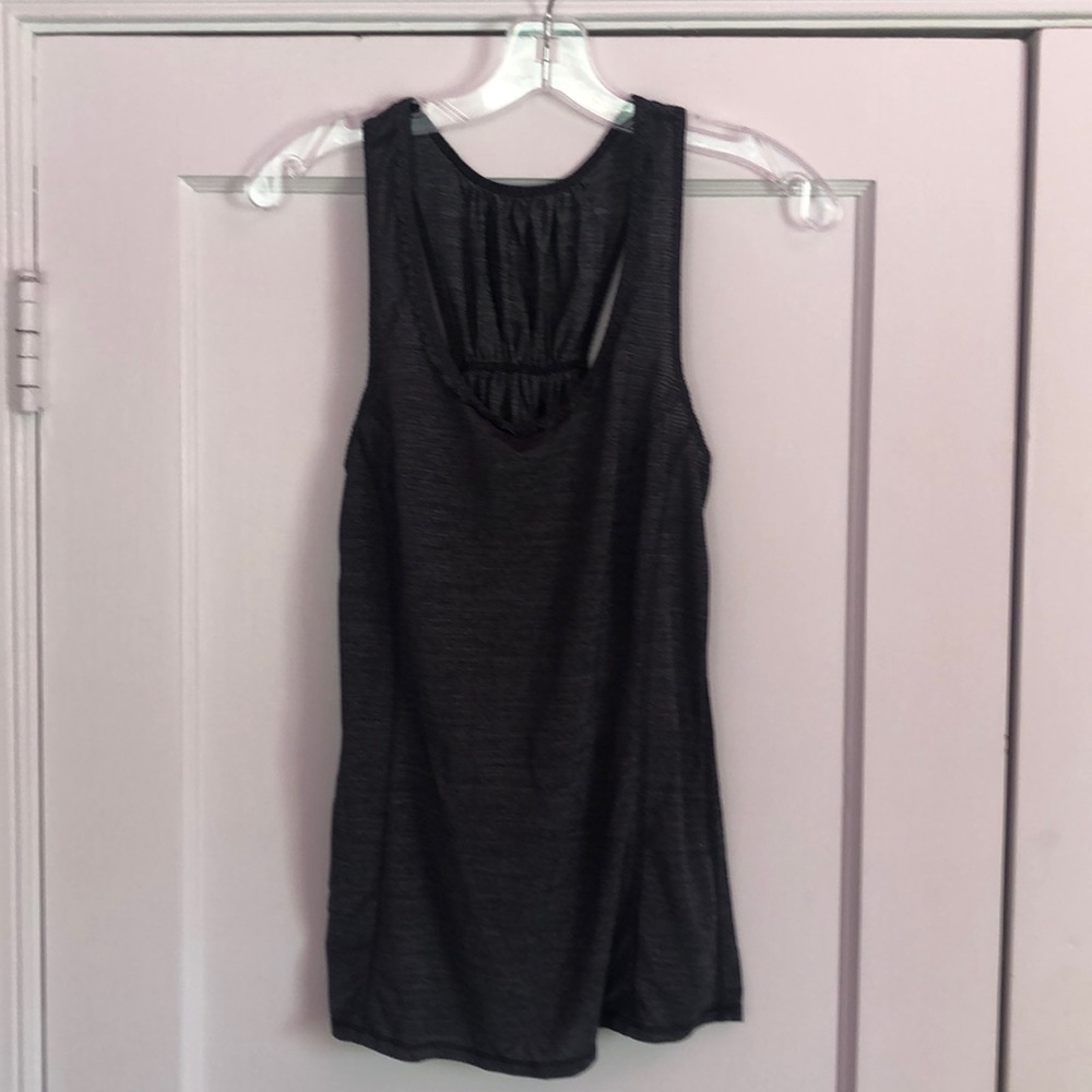 Lululemon Reflective Ruffle Tank - Picture 3 of 8
